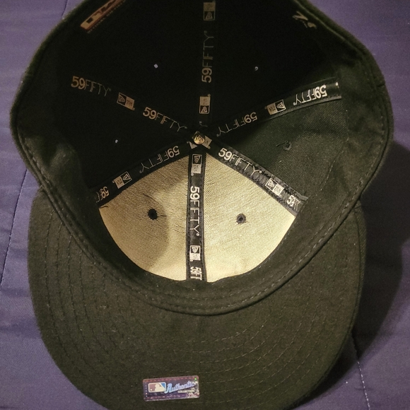 SIZE 7 3/8. NEW ERA MIAMI MARLINS HAT. - Picture 5 of 6
